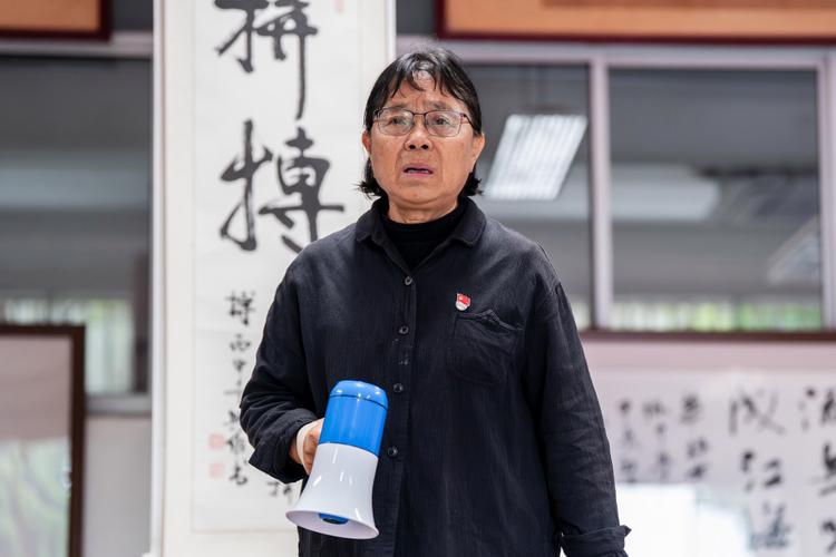 2025澳门特马开奖记录和张桂梅小喇叭又响了与张桂梅唱